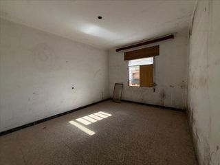 Casa adosada en venta en Tomelloso
