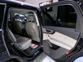 Audi Q7 3.0TDI Quattro 272cv Sport 7 plazas 2016