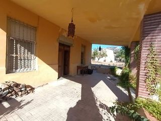 Casa en venta en Petrer