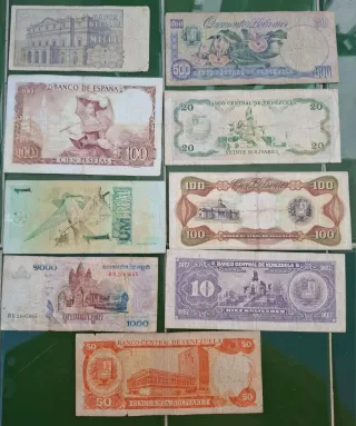 9 Billetes: España, Italia, Venezuela, Camboya