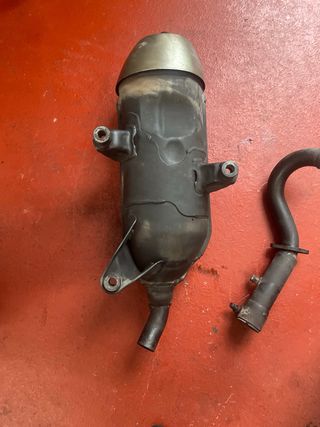 Tubo de escape Piaggio X9 2003