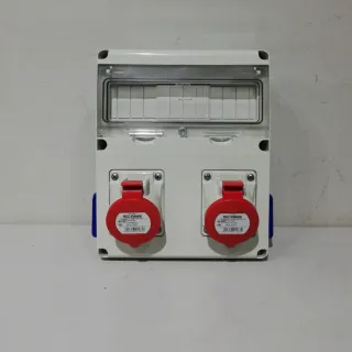 Quadre elèctric / Cuadro Eléctrico SCAME IP44/IP54