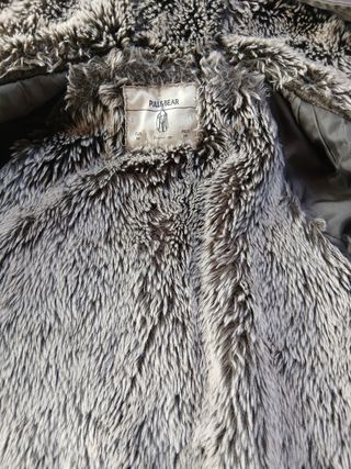 Parka Pull&Bear verde militar Talla M