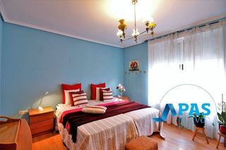 Piso en venta en Castilla - Hermida en Santander