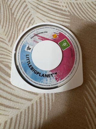 PSP LittleBigPlanet videojuego