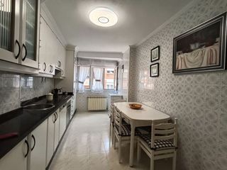 Piso en venta en Ciudad Naranco en Oviedo
