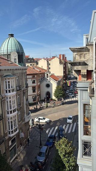 Piso en venta en Zona Teatro Campoamor en Oviedo