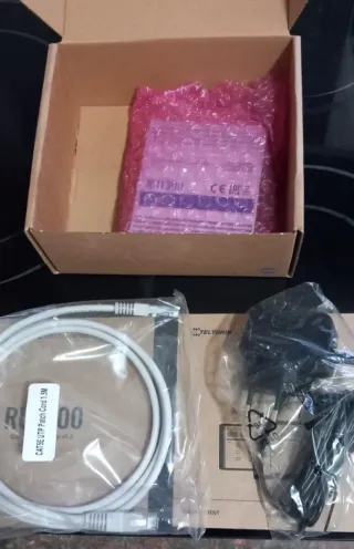 TELTONIKA RUT300 Router industrial cableado 5X RJ4