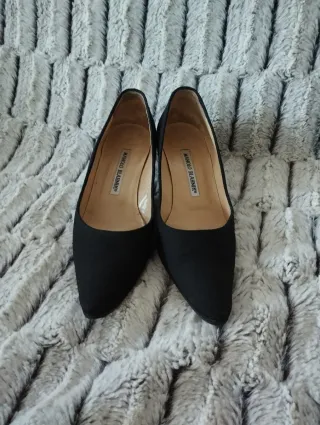 Manolo Blahnik 
