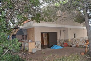 Chalet en venta en Torrelles de Llobregat