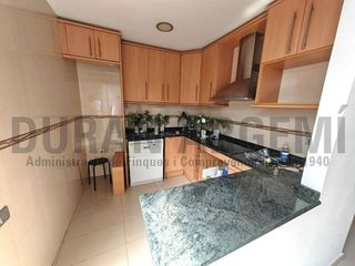 Casa en venta en Les Arenes - La Grípia  Can Montllor en Terrassa