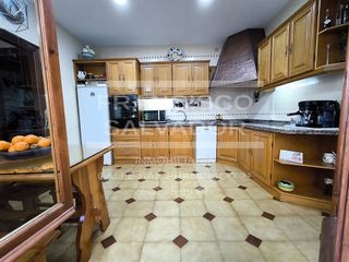 Casa pareada en venta en Lucena