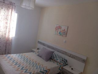 Casa pareada en venta en Lora del Río