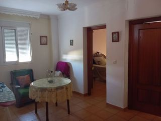 Casa pareada en venta en Lora del Río