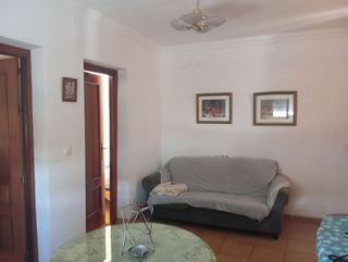 Casa pareada en venta en Lora del Río