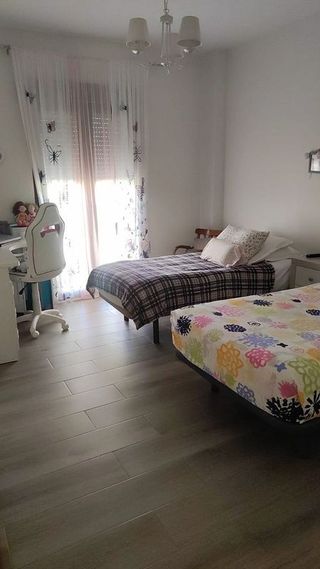 Casa adosada en venta en Tomelloso