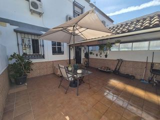 Casa adosada en venta en Centro en Bormujos