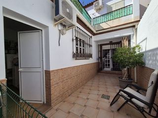Casa adosada en venta en Centro en Bormujos