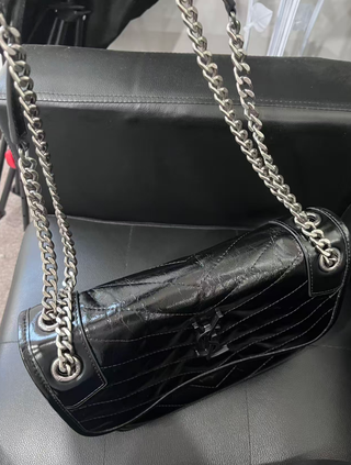 Bolso YSL Saint Laurent Niki Mediano Negro 