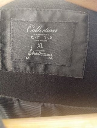 Abrigo Stradivarius Negro