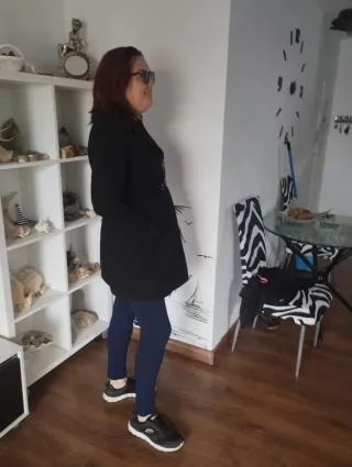 Abrigo Stradivarius Negro