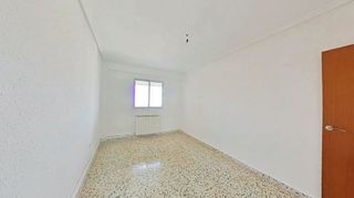 Piso en venta en Salvador Allende en Zaragoza