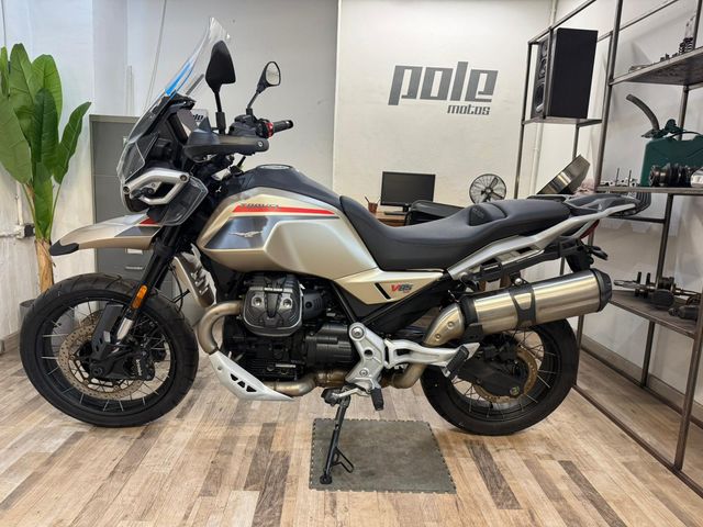 Moto Guzzi V85 Travel