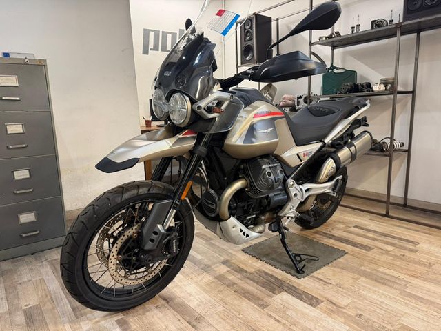 Moto Guzzi V85 Travel