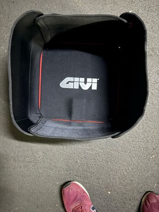 Revestimiento Maletas Givi 37L y 42L
juego de 3 