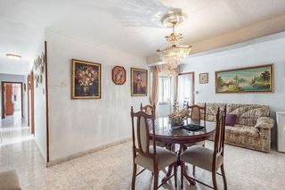 Piso en venta en Barrio de Zaidín en Granada