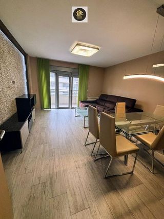 Piso en venta en Renfe - Bulevar 1º y 2º Fase en Jaén