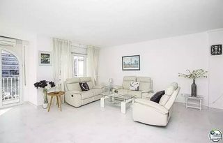 Piso en venta en Empuriabrava en Castelló d´Empúries