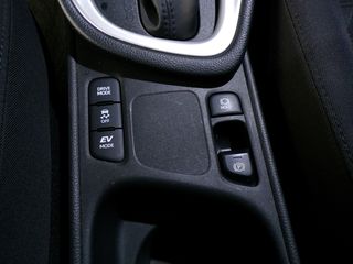 Toyota Yaris 1.5 120H 2024