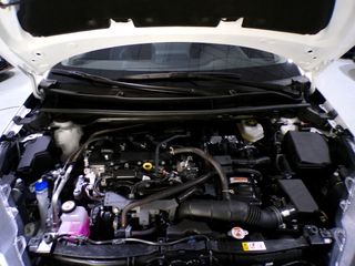 Toyota Yaris 1.5 120H 2024