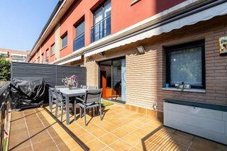 Casa adosada en venta en Can Deu - La Planada - Sant Julià en Sabadell