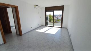 Piso en venta en Ca n’Esteper – Can Gorgs – Can Gorgs II en Barbera del Vallès
