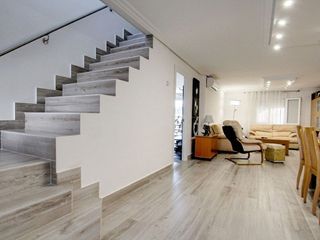 Chalet en venta en Mejorada del Campo