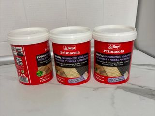 Lote suelo vinílico imprimación cola 