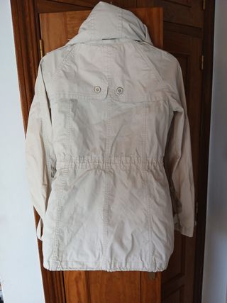 Gabardina Mango Talla S Crema