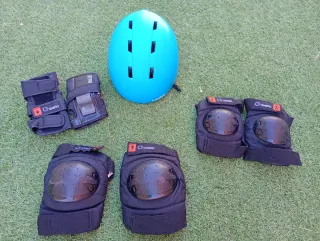 Patines infantiles ajustables color turquesa