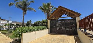 Piso en venta en Torrequebrada en Benalmádena