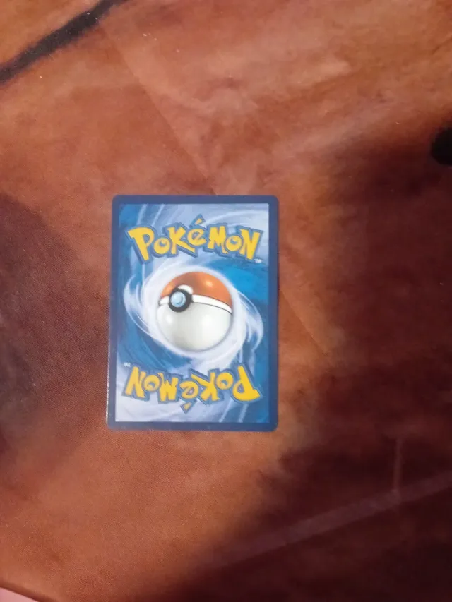 Carta Pokémon Salamence VMAX