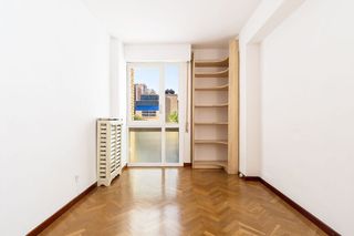 Piso en venta en Romareda en Zaragoza
