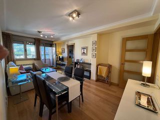 Piso en venta en Milán - Pumarín - Teatinos en Oviedo