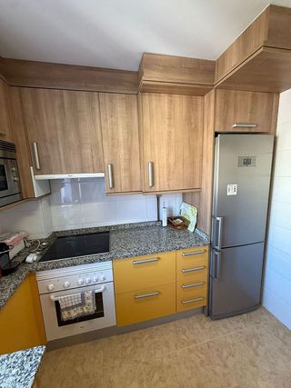 Piso en venta en Milán - Pumarín - Teatinos en Oviedo