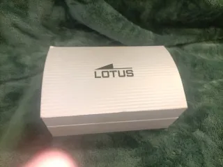 Joyero LOTUS blanco y plateado