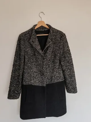 Abrigo Zara Negro y Gris