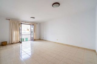 Piso en venta en Centro - La Vega Alta en Arrecife