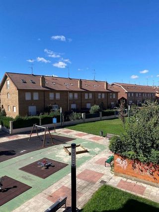 Piso en venta en Trobajo del Camino en San Andrés del Rabanedo