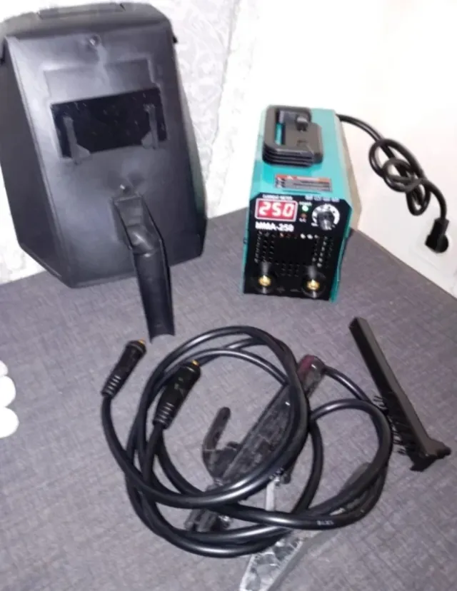 Soldador MMA 250A Nuevo